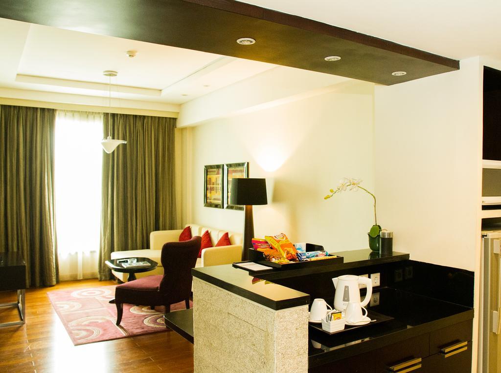 Grandkemang Hotel Jakarta Exterior foto